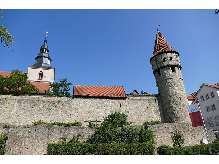 Sankt Crescentius on Tour in Ostheim und auf dem Kreuzberg (Foto: Karl-Franz Thiede)